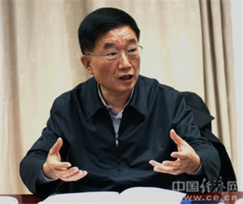 張儉接任新疆維吾爾自治區環保廳黨組書記、副廳長 邵峰卸任